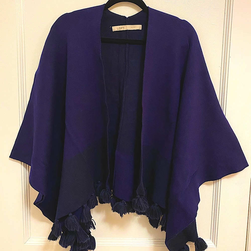 Ann Taylor LOFT Poncho